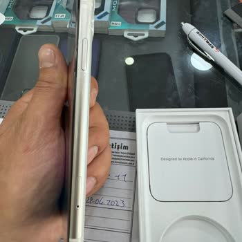 Apple Sıfır İphone 11 Arızalı Çıktı