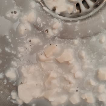 Yörükoğlu Süt Bozuk Cıktı