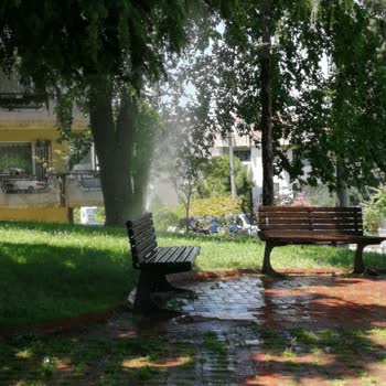Bursa Büyükşehir Belediyesi Büyükşehir Belediyesi İşini Yapmıyor Maalesef
