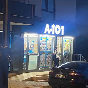 A101 Kapanış Saatinden Önce İçeri Alınmadık