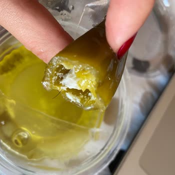 File Market'ten Aldığım Peynir Dolgulu Jalepone Turşusunda Kıl Şoku!