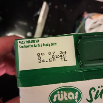 Sütaş 1 Litrelik Bozuk Süt