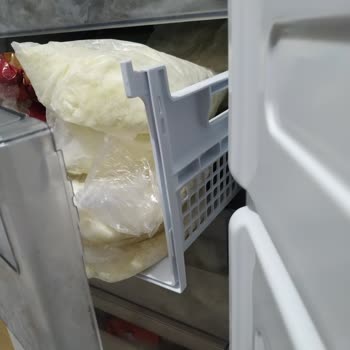 Arçelik Derin Dondurucu Dayanıksız Çekmeceleri