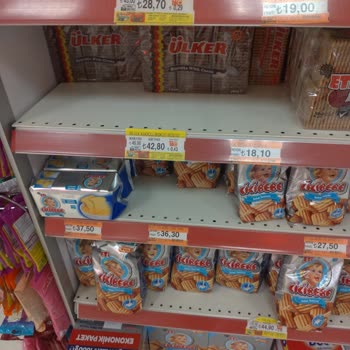 Groseri Adana Şubesinde Fiyat Farkı Şoku: Tüketiciyi Aldatıyorlar Mı?