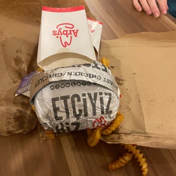 Olivium Arby's Restoranından Gelen Sipariş Tam Bir Hayal Kırıklığı