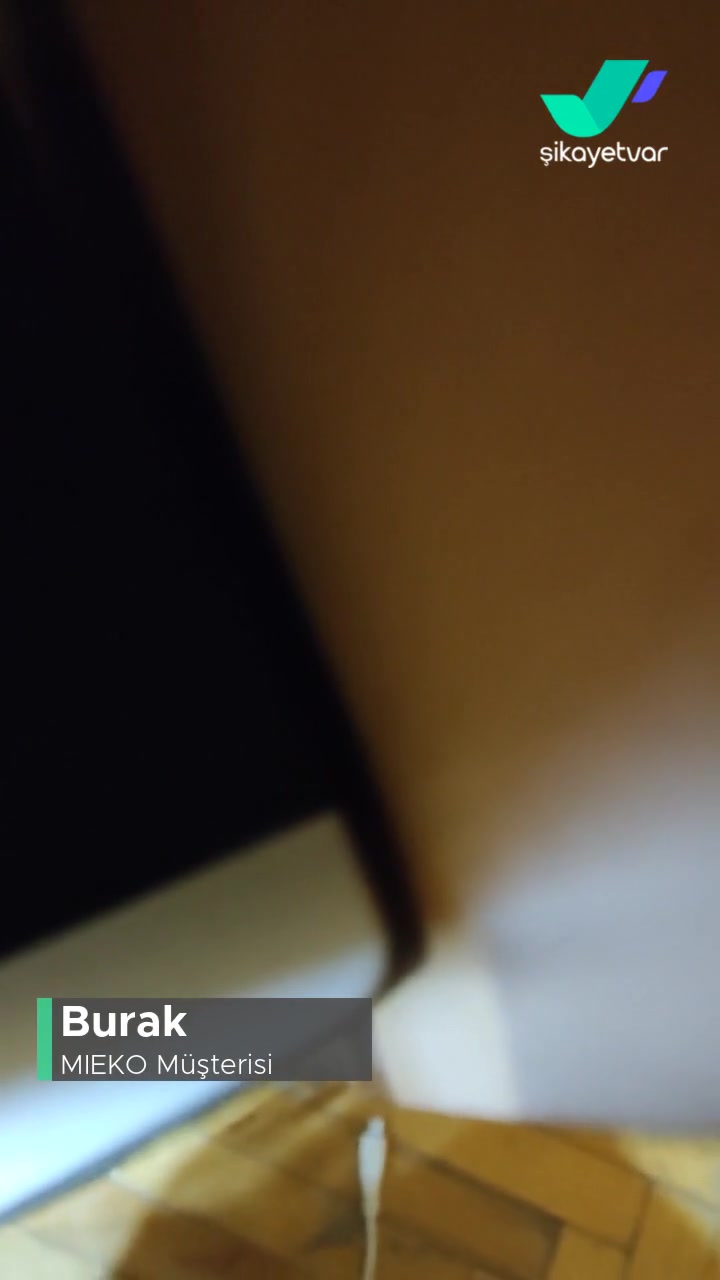 Mıeko Kulaklık Çalışıyor Ama Teki Çalışıyor, Kulaklığın Teki Bağlanıyor! videonun kapak resmi