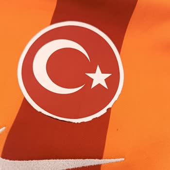 GS Store 100. Yıl Forma Replica Mı?