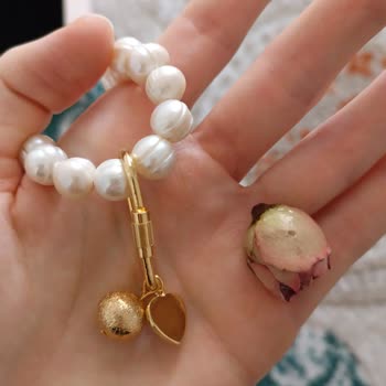 Pearl & Rose Jewelry Kargodan Kopmuş Şekilde Çıkan Kolye Ucu