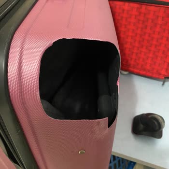 Ajet (Anadolu Jet) Uçuşta Valiz Mağduriyeti Ve Müşteri Hizmetleri Sorunu!