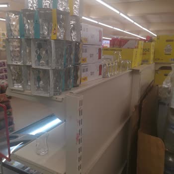 Şok Marketler Paranın Can Güvenliğinden Önde Olması