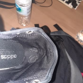 Adidas'tan Ürün Almak Pişmanlıktır