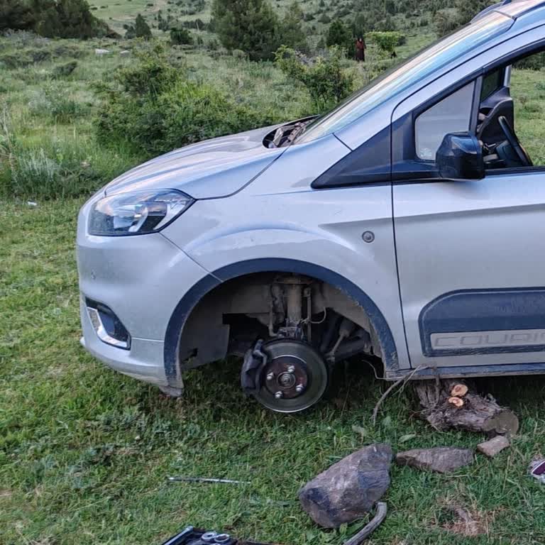 Ford 1.0 2022 Model Courier Stepne Olmaması Ve Mağdur Oluşum