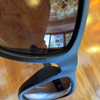 Rayban Justın Modeli Gözlükte Çerçeve Soyulma Sorunu