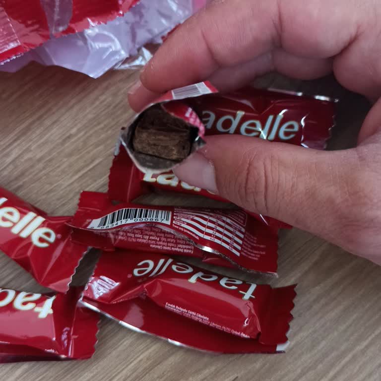 Tadelle 200 Gramlık Çikolata