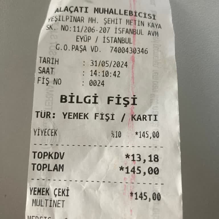 Alaçatı Muhallebicisi'nde 40 Dakikalık Gözleme Bekleyişi Ve İlgisiz Çalışanlar