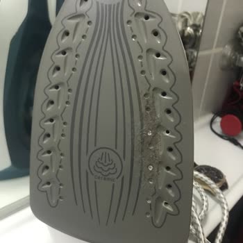 Schafer Ütüyü Tamir Etmeyip Yapıldı Diye Gönderen Servis İle Firmayı Şikayet