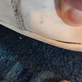 Exxe Selection Calvin Klein Ayakkabıyı Orijinal Diye Aldım 2 Haftada Ayakkabı Açıldı