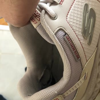 Neden Skechers Marka Ayakkabı Alınmaz Okuyun!