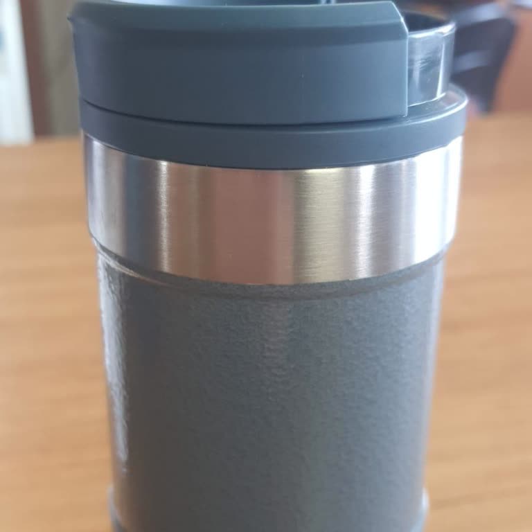 Stanley Neverleak Kapak Sızdırıyor