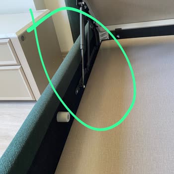 Divan Ev Montaj Ekibi Tecrübesizliği Ve Ayıplı Mal Teslim Etti.