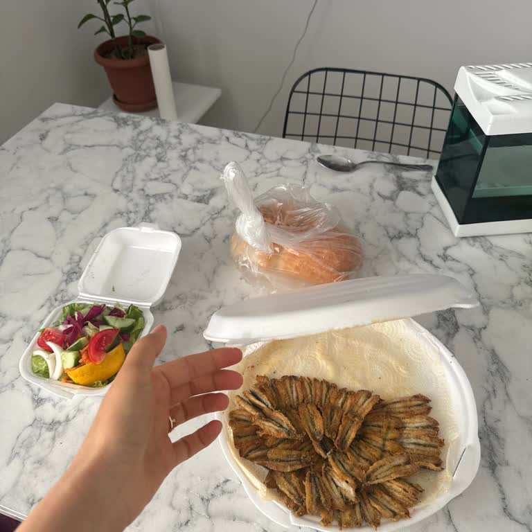 Yemeksepeti Aç Kaldık Lütfen Çözüm