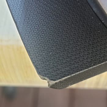 Lenovo Bilgisayar Ekran Ve Kasa Hasar Sorunu