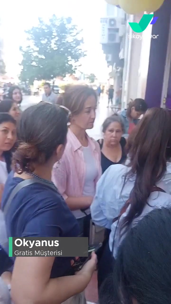 Aydın Kuşadası Gratis Merkez Personeli Yanılttı! videonun kapak resmi