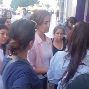 Aydın Kuşadası Gratis Merkez Personeli Yanılttı!