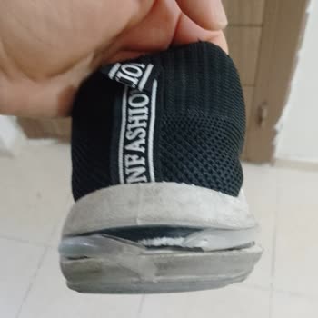 Aliexpress Ayakkabı Kendini Bıraktı