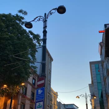 Gece Lambaları BEDAŞ Ve Fatih Belediyesi