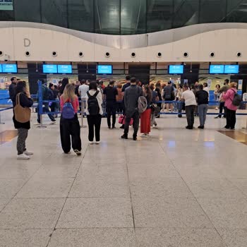 Ajet Firmasının Yolcuları Mağdur Etmesi