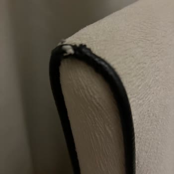 Divanev Kusurlu Kumaş Ve Dayanıksız Mobilya!