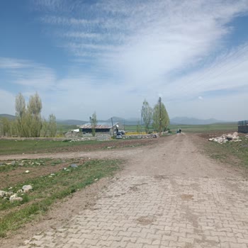 Milli Eğitim Bakanlığı (MEB) Yol Bakım Erzurum Anıtlı Köyü