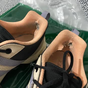 Deichmann Üretim Hatalı Ayakkabı