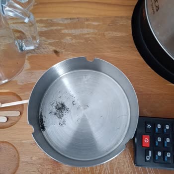 Nirvana Butik Otel Aileler İçin Uygun Olmayan Ve Bakımsız Bir Otel!