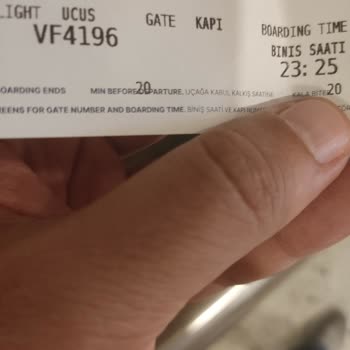 Ajet Firmasının Sürekli Ertelenen Uçuşları Yolcuları Mağdur Ediyor