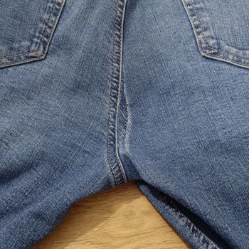 Koton Kısa Zamanda Yırtılan Pantolon