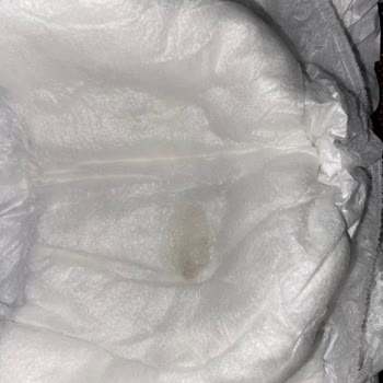 Pure Baby 4 Numara Bebek Bezinde Yapışkan Madde