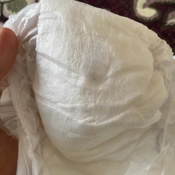 Pure Baby 4 Numara Bebek Bezinde Yapışkan Madde