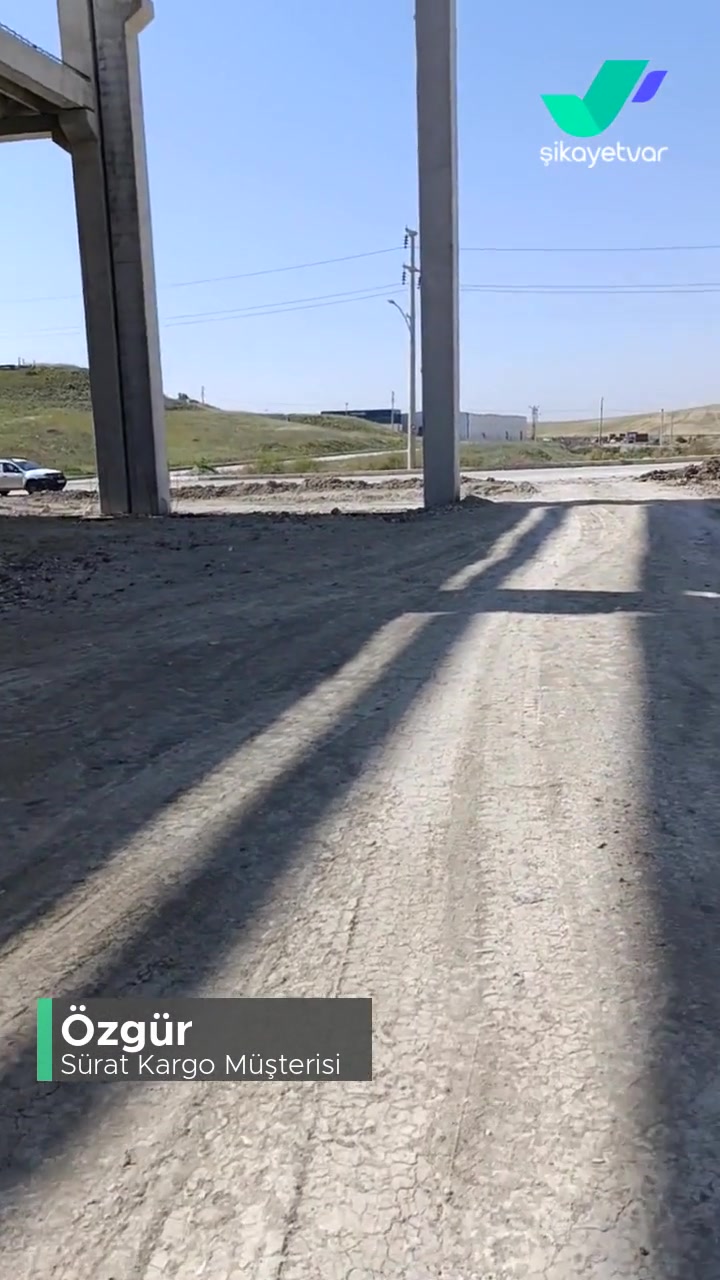 Sürat Kargo Müşteri Hizmetleri Yetkilisinin Ukala Konuşma videonun kapak resmi