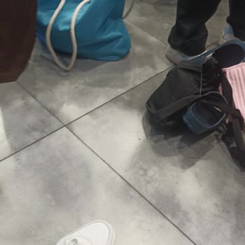 Gratis Ve Müşterilerine Karşı Rezil Davranışı