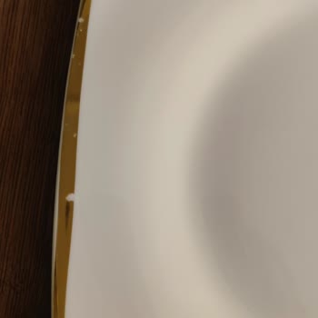 Karaca Züccaciye Fine Perl Yemek Takımı Deforme Oluyor