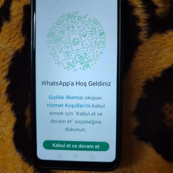 Проблема с обновлением WhatsApp на Huawei P40 Lite