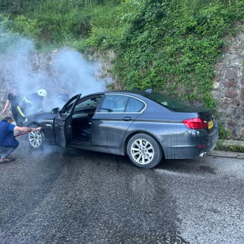 BMW 520 Aracım Seyir Halinde Yandı
