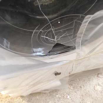 Bosch Çamaşır Makinesinin Yetkili Bayii Tarafından Kırık Satılması