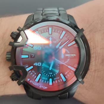 Armada Saat Saatlerin Su Geçirmesi Ve İlgisizlik