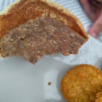 Yemeksepeti Burger King Ortaklığı İle Bozuk Hamburger