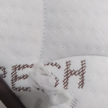 Bambi Yatak Yeni Aldığım Ve Garantili Olan Ürünüm Defolu Gelmiş