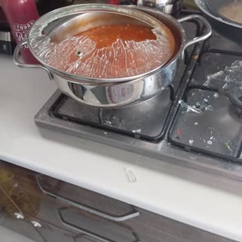 Korkmaz Mutfak Eşyaları Tencere Kapağı Patladı