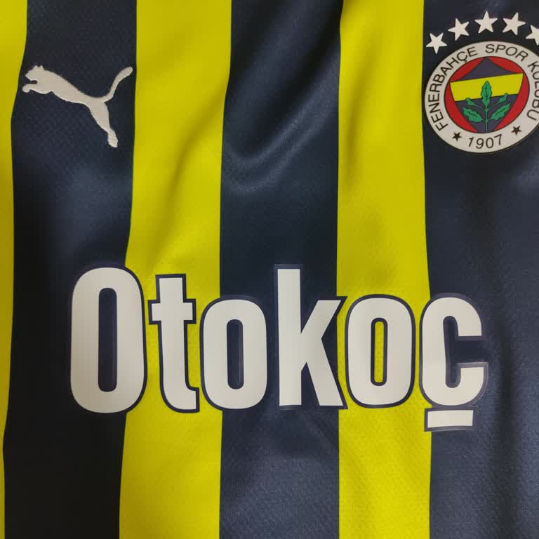 Fenerium Forma Da Türk Bayrağı Amblemi Eksik